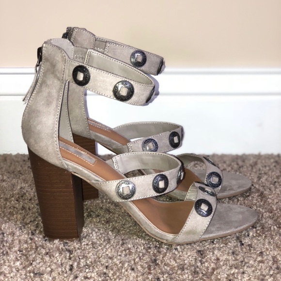 Light gray/ lilac,suede, strappy heels with studs! - Picture 2 of 3